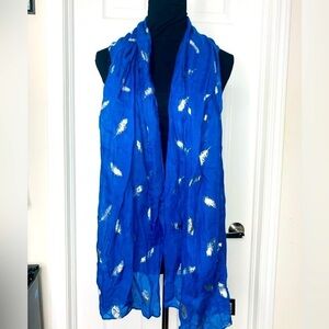 BIJOUX Terner Metallic Silver Leaf /feather Indigo Blue Shawl